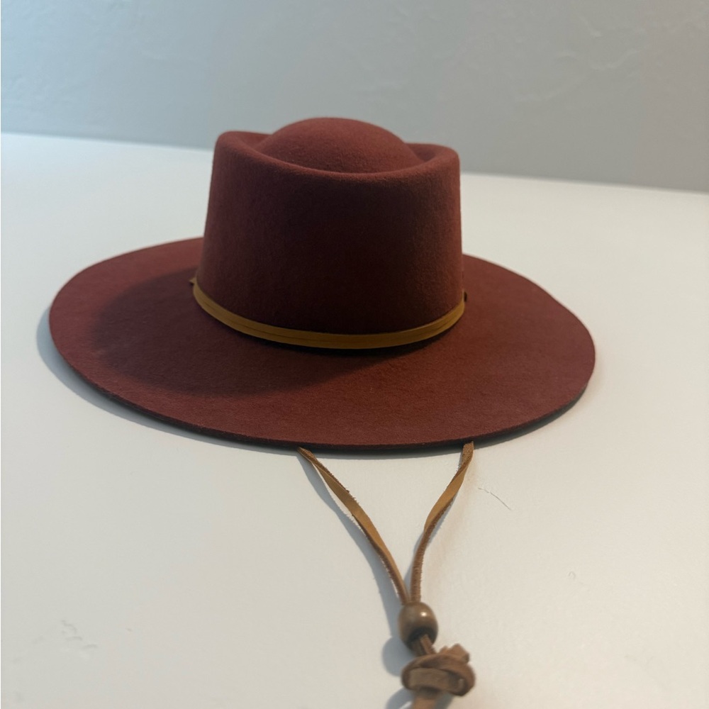GIGI PIP WREN TELESCOPE CROWN HAT